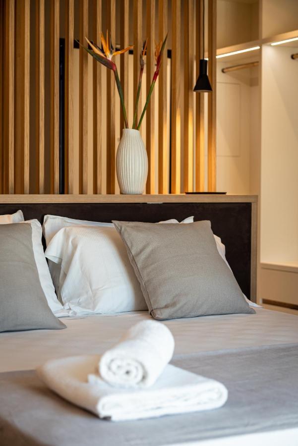 Limen Wellness Hotel & Spa Campofelice Di Roccella Exterior photo