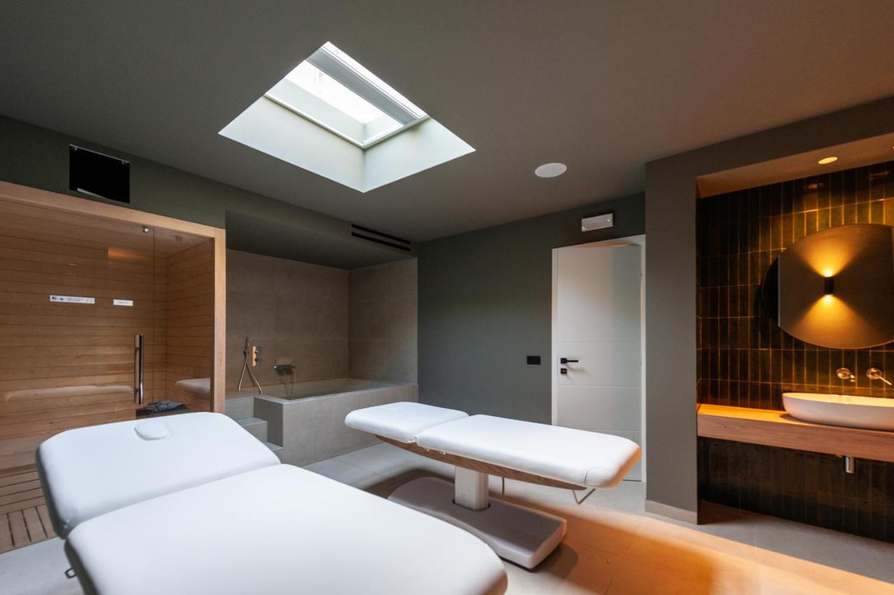 Limen Wellness Hotel & Spa Campofelice Di Roccella Exterior photo